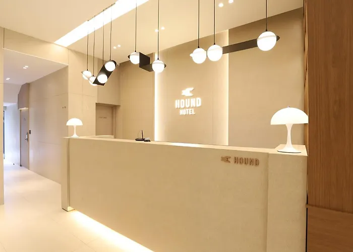 Hound Hotel Asan Terminal